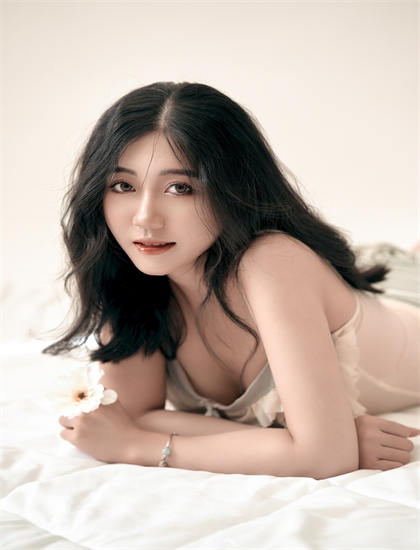 挠女脚底板脚心视频-金妍儿的不雅视频